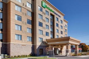 Гостиница Holiday Inn Express Hotel & Suites Ottawa West-Nepean, an IHG Hotel  Оттава